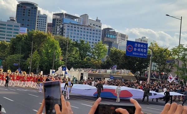 제76주년 국군의 날 시가행진(세종대로)